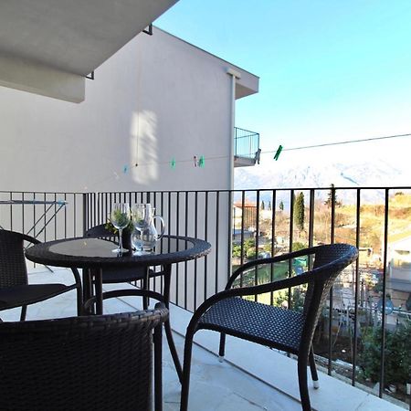 2Bd New Dobrota Apt With Bay Views Kotor Exterior foto