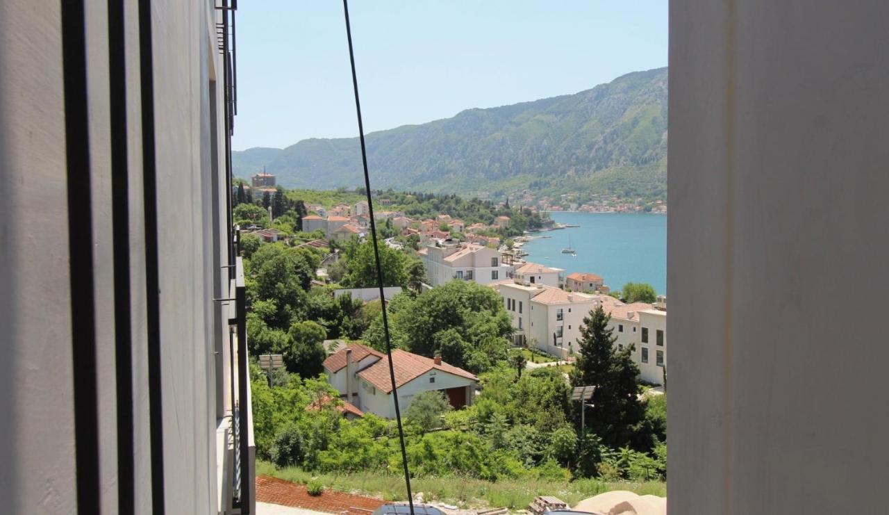 2Bd New Dobrota Apt With Bay Views Kotor Exterior foto