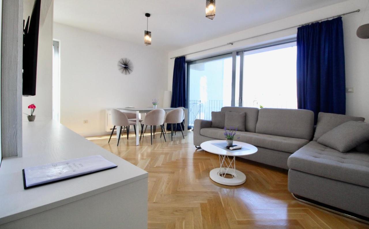 2Bd New Dobrota Apt With Bay Views Kotor Exterior foto