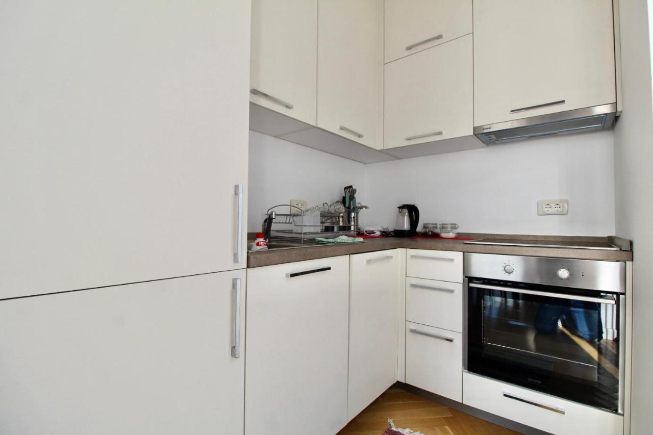 2Bd New Dobrota Apt With Bay Views Kotor Exterior foto